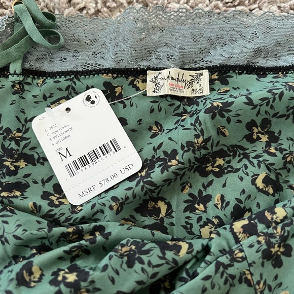 FREE PEOPLE Floral Slip Dress Size: Medium NWT - Picture 5 of 5